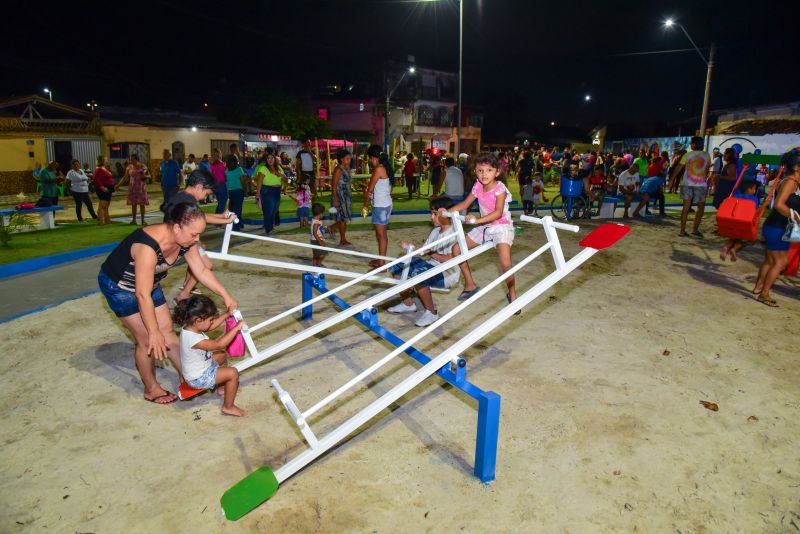 Inauguração da praça Paulo Ferreira revitalizada e adaptada com brinquedos para pessoas com deficiência