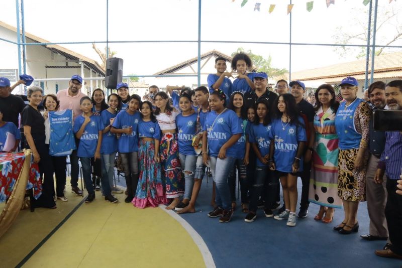 Entrega da EMEF PE. Gabriel Bulgarelli na av Cláudio Sanders bairro Centro