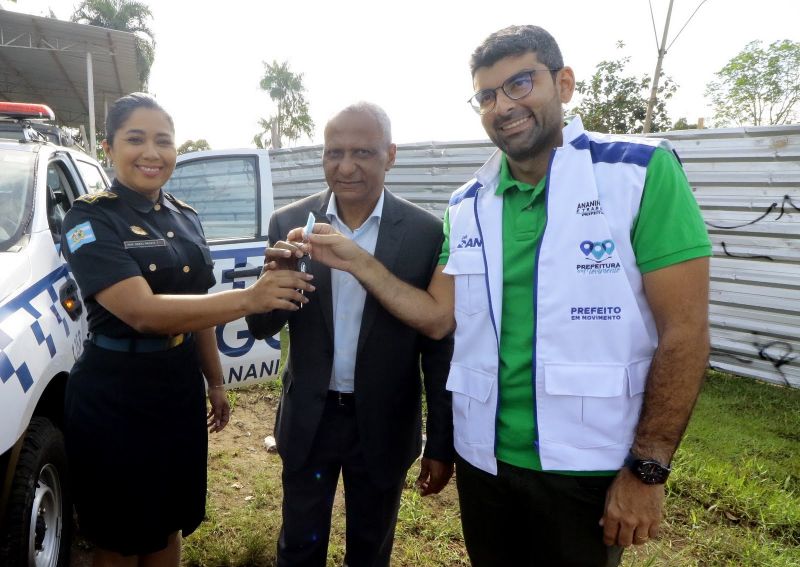 Entrega de 06 Viaturas para Guarda Municipal na Sede da Guarda – Av Claudio Sanders