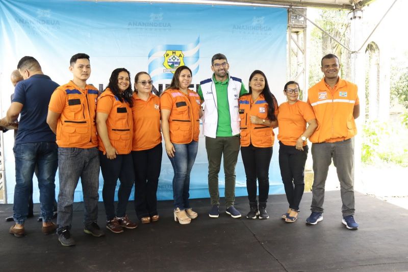 Entrega de 06 Viaturas para Guarda Municipal na Sede da Guarda – Av Claudio Sanders