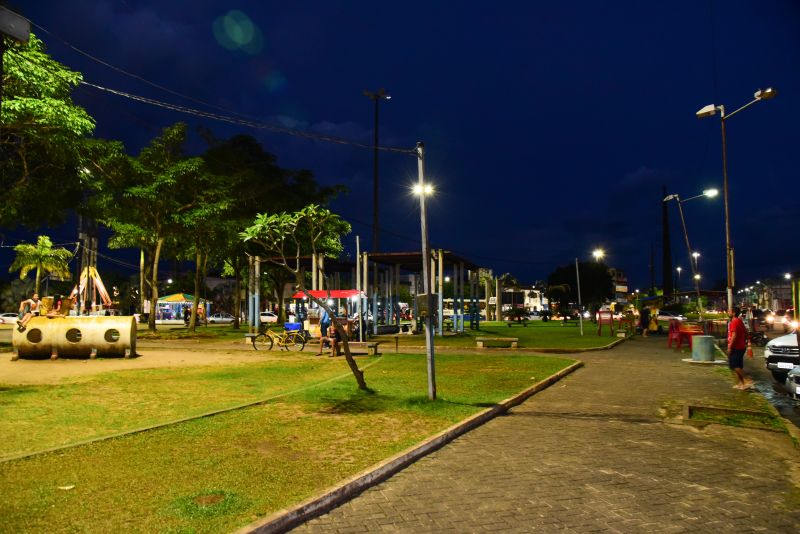 Assinatura de O.S da Praça da Bíblia e Apresentação do Projeto da nova Praça