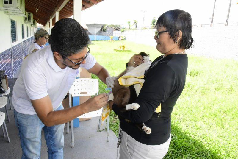 Ação do Programa Prefeitura em Movimento no Bairro do Aura