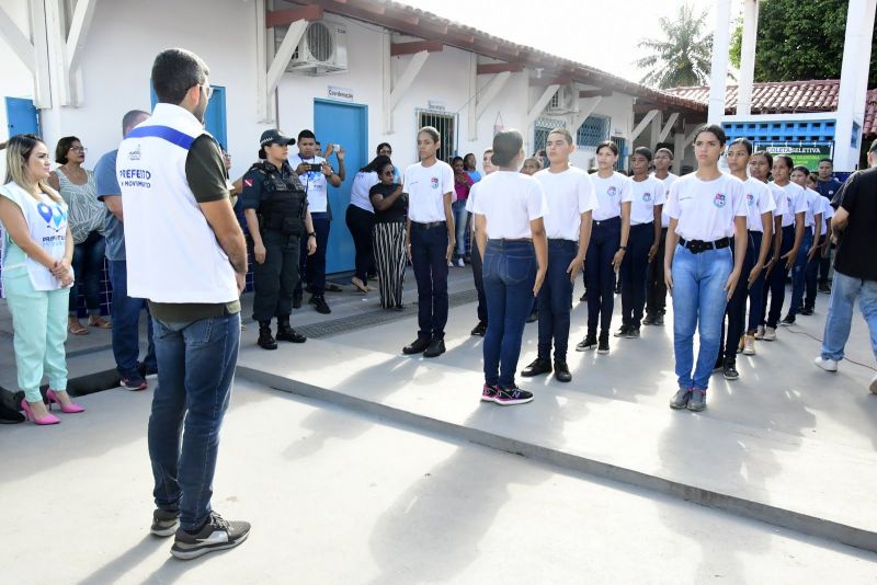 Ação do Programa Prefeitura em Movimento no Bairro do Aura