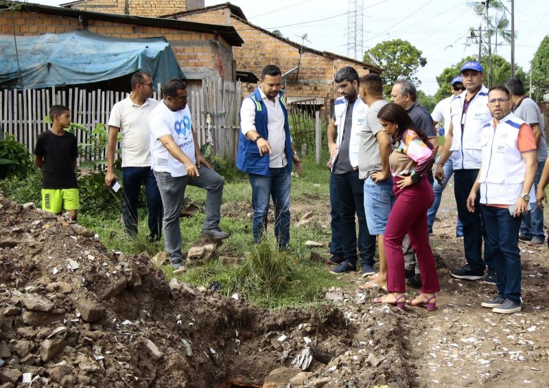 Visita as Obras da rua Chico Mendes no Aurá