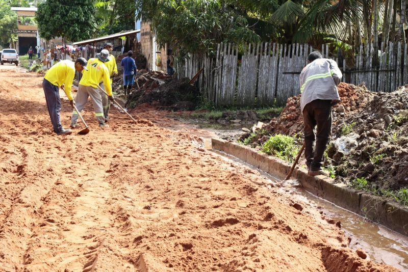 Visita as Obras da rua Chico Mendes no Aurá