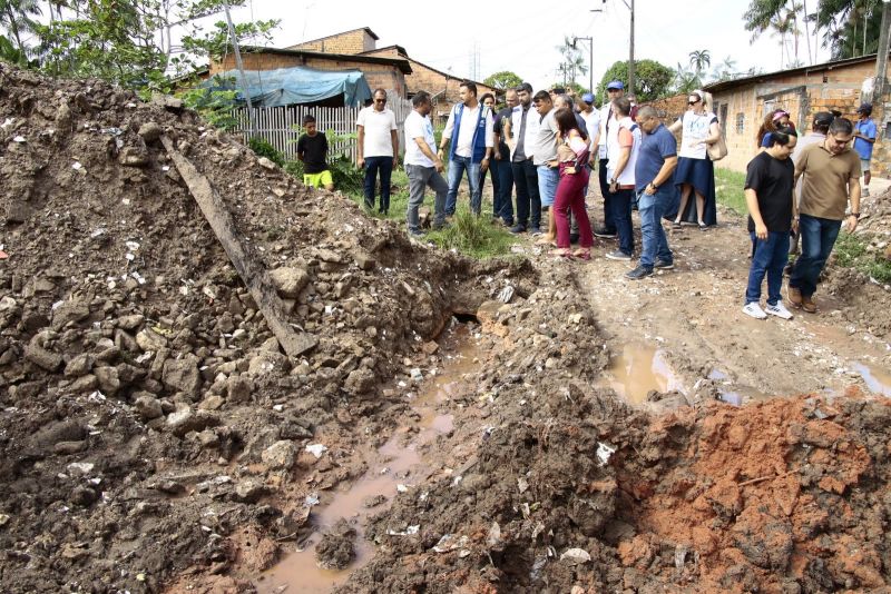 Visita as Obras da rua Chico Mendes no Aurá