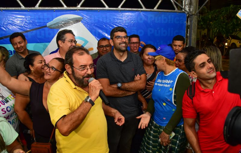 Entrega do Programa Ilumina mais luz para Ananindeua no bairro do Icuí