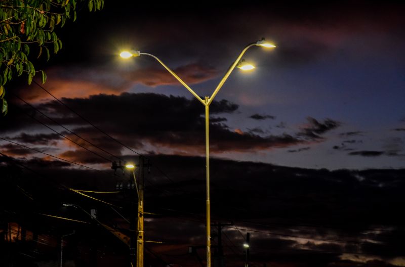 Entrega do Programa Ilumina mais luz para Ananindeua no bairro do Icuí