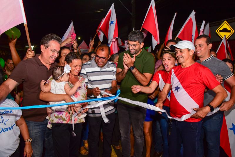 Ato de Inauguração Asfáltica das ruas Tambaqui, alamedas Santo Antônio, Icana, Samauna, av Rio Negro e Tapajós na Cidade Nova VI com Paar