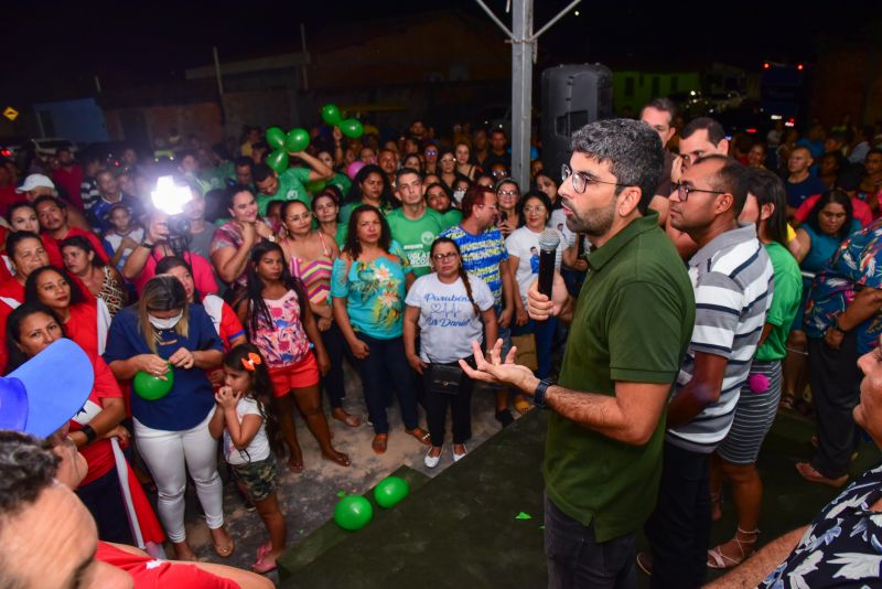 Ato de Inauguração Asfáltica das ruas Tambaqui, alamedas Santo Antônio, Icana, Samauna, av Rio Negro e Tapajós na Cidade Nova VI com Paar