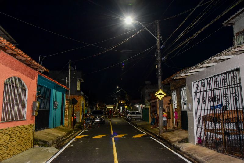 Ato de entrega e inauguração da rua pavimentada e iluminação em Led, rua Santa Inês no Una