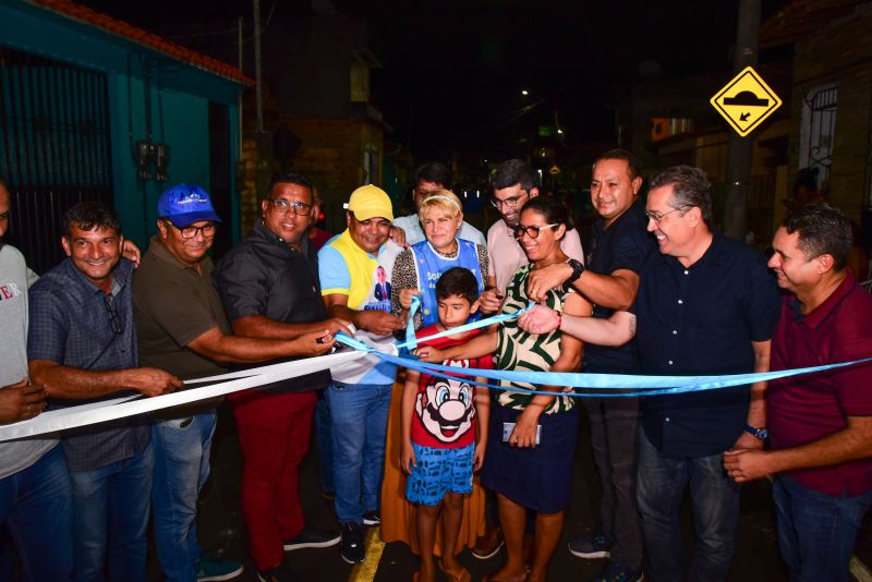 Ato de entrega e inauguração da rua pavimentada e iluminação em Led, rua Santa Inês no Una