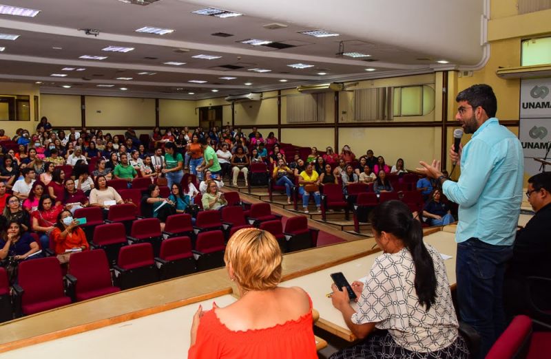 Abertura da Primeira Infância Diálogos construtivos para primeira infância na Amazônia Paraense no Auditório da Unama BR