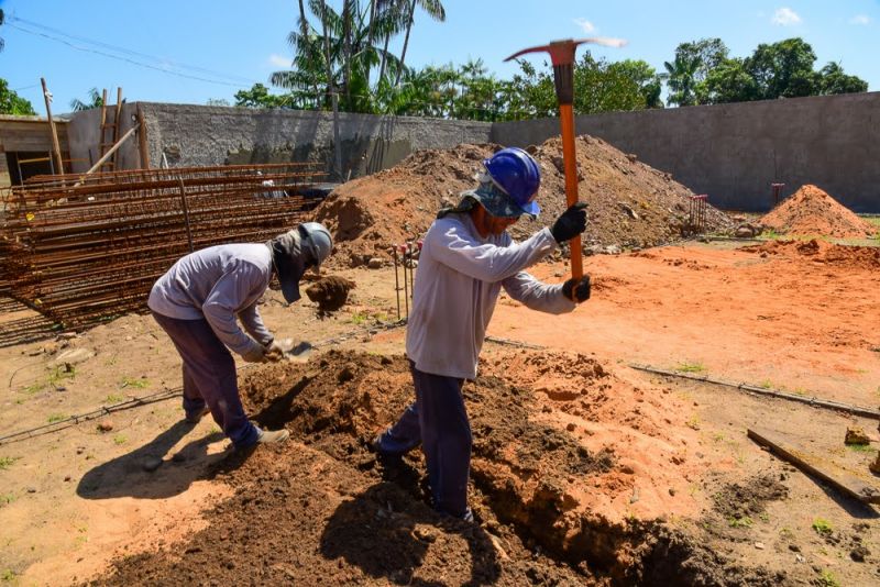 Visita técnica as obras da casa Mulher Brasileira