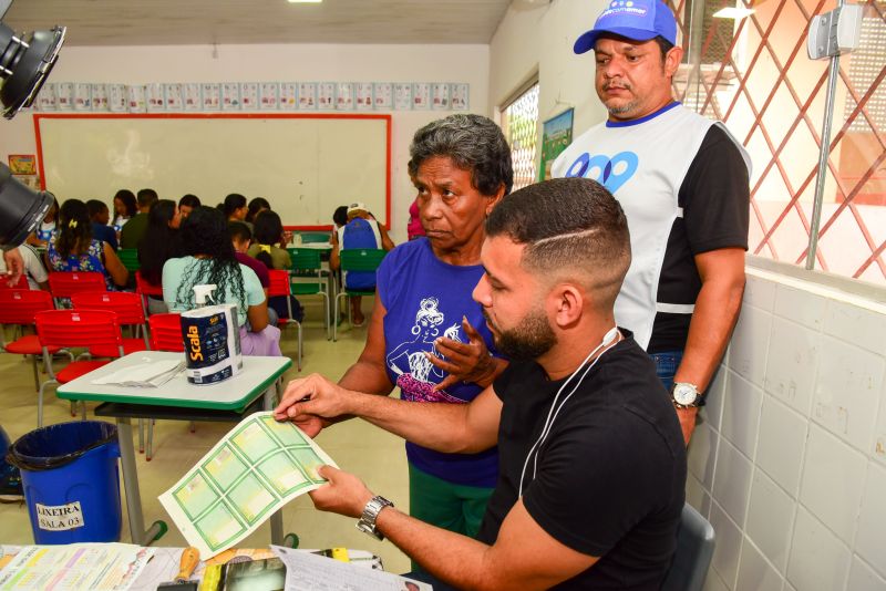 Ação da 3ª edição do programa Prefeitura em Movimento no bairro do Curuçambá