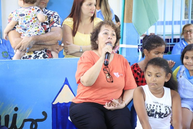 Entrega da Escola Manoel Lobato no Levilândia