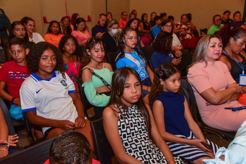 Ato de Premiação das crianças e adolescentes vencedoras do 2°Concurso de desenho e redação dos CRAS Ananindeua