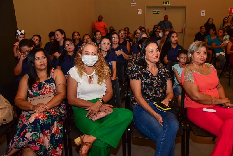 Ato de Premiação das crianças e adolescentes vencedoras do 2°Concurso de desenho e redação dos CRAS Ananindeua