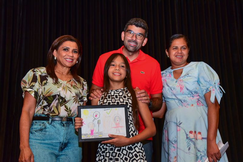 Ato de Premiação das crianças e adolescentes vencedoras do 2°Concurso de desenho e redação dos CRAS Ananindeua