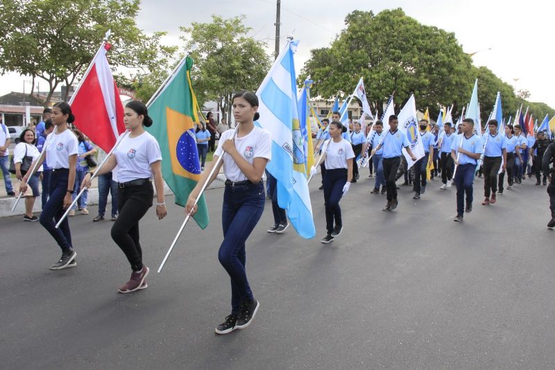 Caminhada Escolar em Alusão à Independência do Brasil lado Norte na Arterial 18