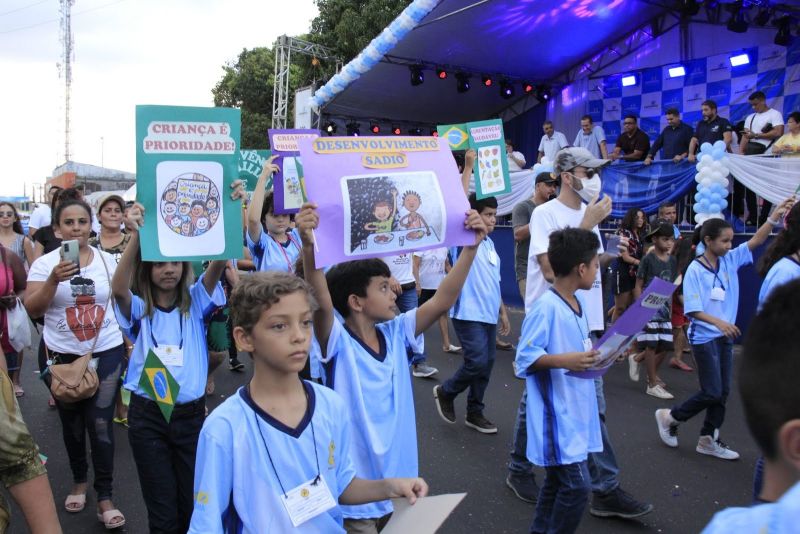 Caminhada Escolar em Alusão à Independência do Brasil lado Norte na Arterial 18