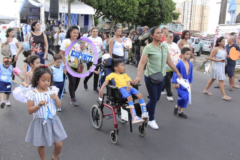 Caminhada Escolar em Alusão à Independência do Brasil lado Norte na Arterial 18