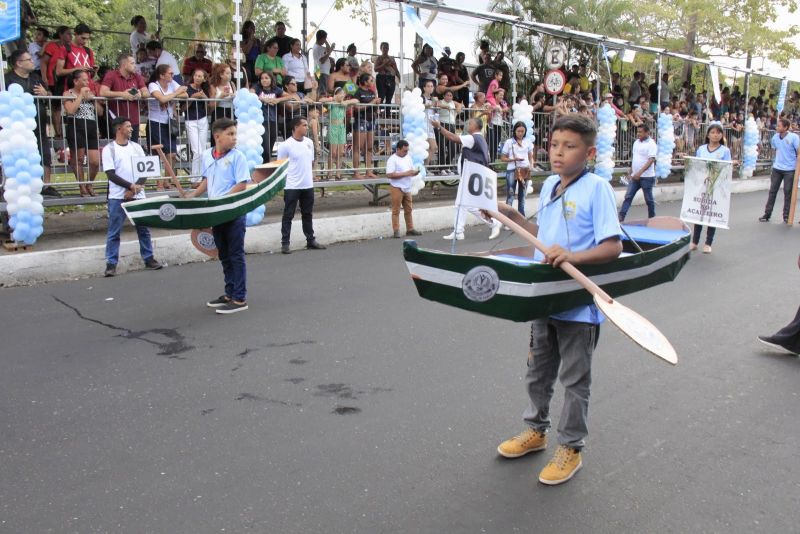 Caminhada Escolar em Alusão à Independência do Brasil lado Norte na Arterial 18