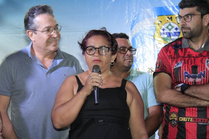 Assinatura da O.S para reforma da praça Jardim Ananin no conjunto Ananin bairro Aurá