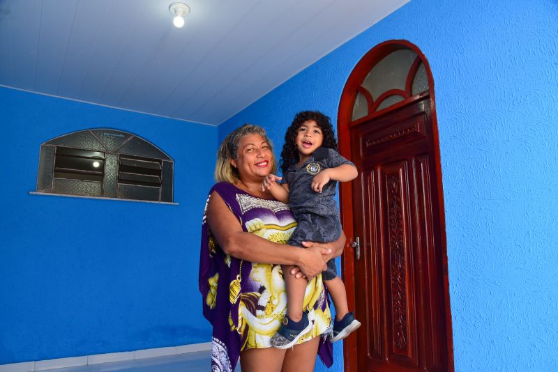 Entrega das casas reformadas pelo programa Morar Bem atingidas por fortes ventos e chuva no conjunto Jardim América