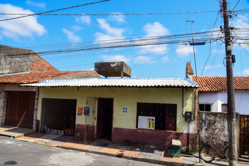 Entrega das casas reformadas pelo programa Morar Bem atingidas por fortes ventos e chuva no conjunto Jardim América