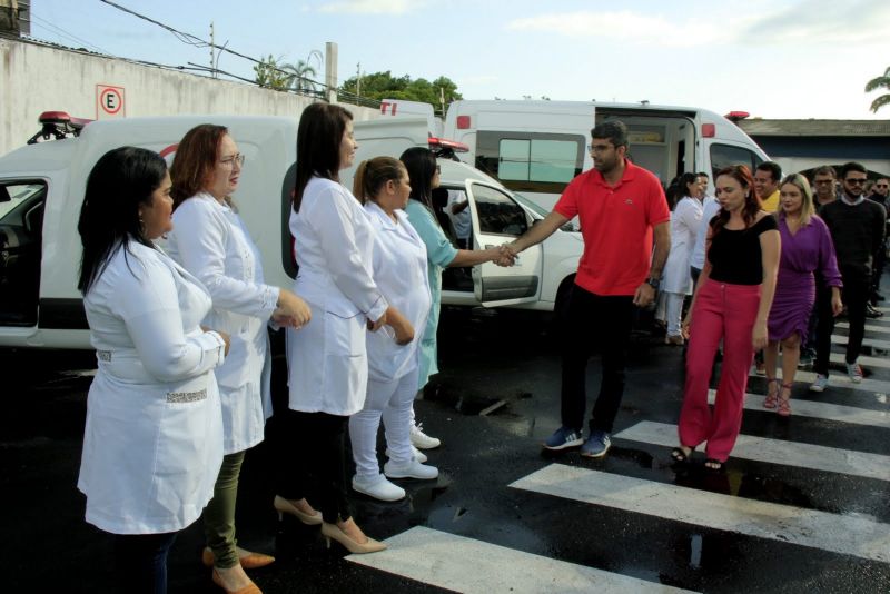 Entrega de veículos Ambulância destinadas para UPAS e Serviços de Atendimento Móvel de Urgência SAMU do município de Ananindeua