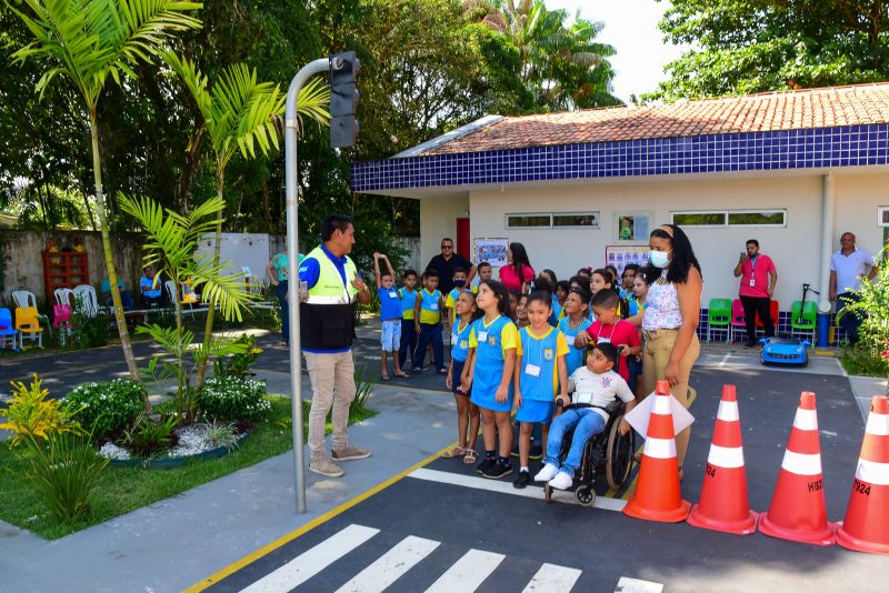 Ação Quintal Pedagógico na semana do Trânsito
