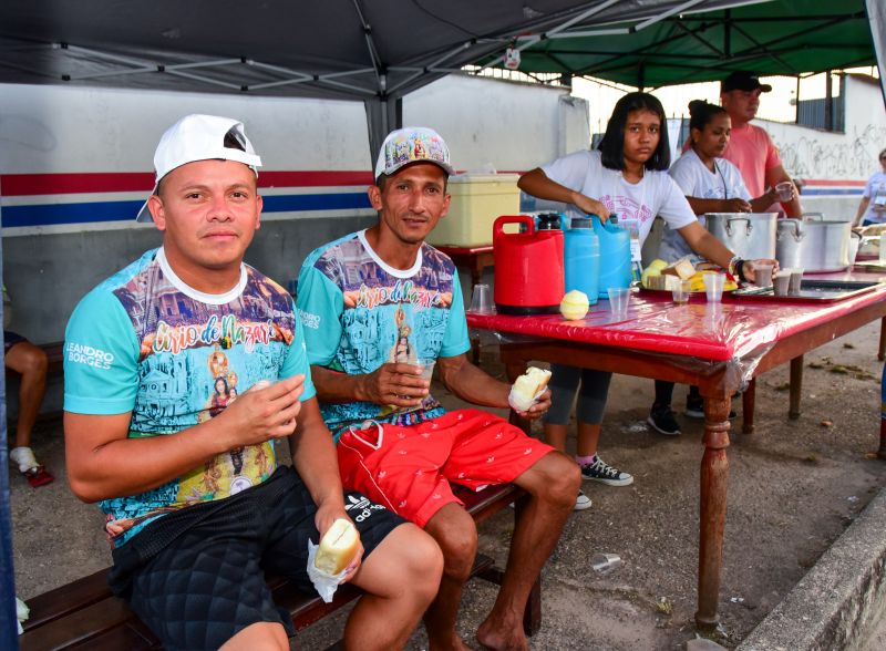 Ponto de apoio para Romeiros no Colégio Salesiano Nossa Senhora Do Carmo e Defesa Civil no Mercado Central de Ananindeua