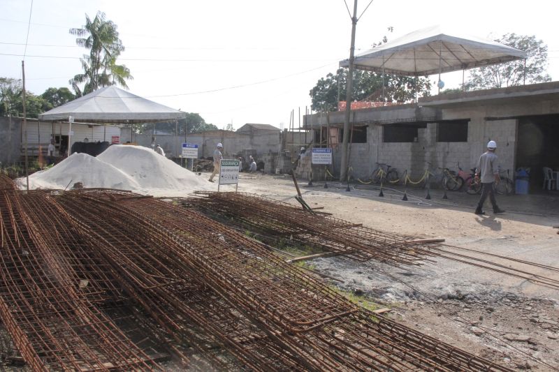 Visita técnica às obras da Casa Mulher Brasileira no bairro Centro