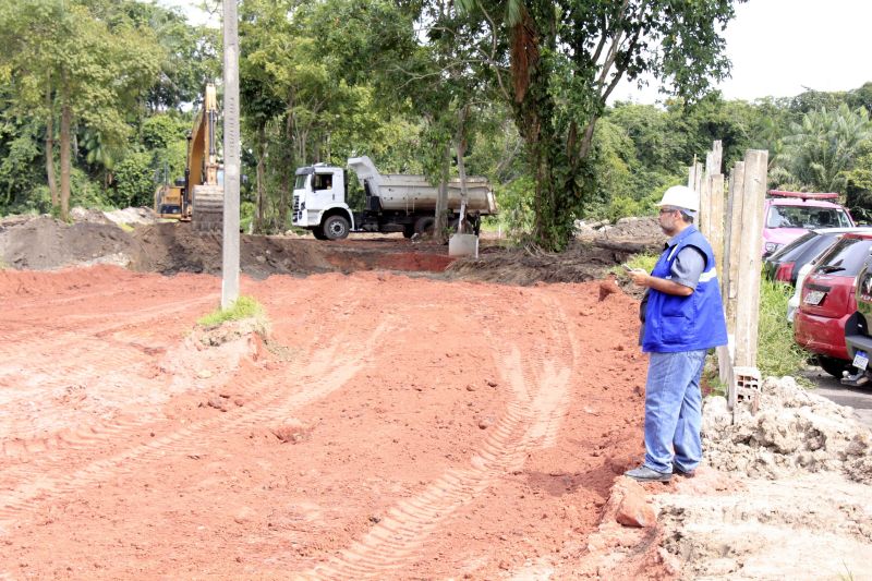 Visita técnica às obras do Parque Vila Maguari no bairro Centro