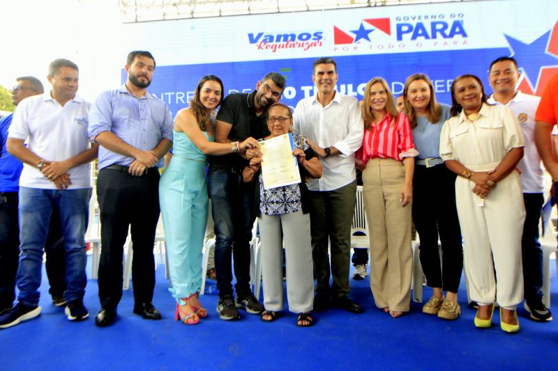 Entrega de 520 Títulos de Terra para Moradores do bairro da Guanabara