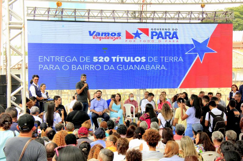 Entrega de 520 Títulos de Terra para Moradores do bairro da Guanabara