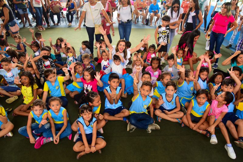 Teatro para Todos - Para Alunos da Rede Municipal - UEI Irmã Nair no bairro da Guanabara