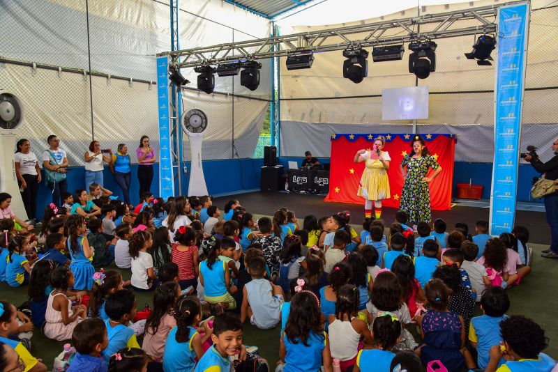 Teatro para Todos - Para Alunos da Rede Municipal - UEI Irmã Nair no bairro da Guanabara