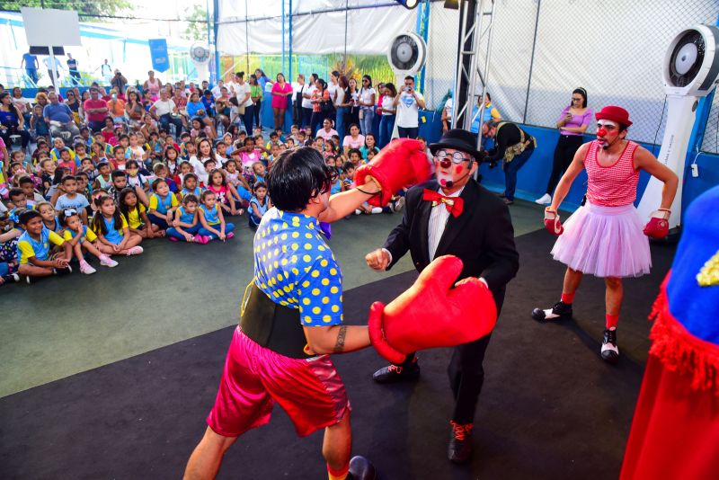 Teatro para Todos - Para Alunos da Rede Municipal - UEI Irmã Nair no bairro da Guanabara