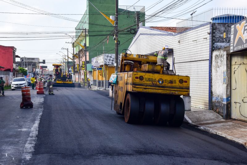 Asfaltamento da avenida Nonato Sanova na Cidade Nova