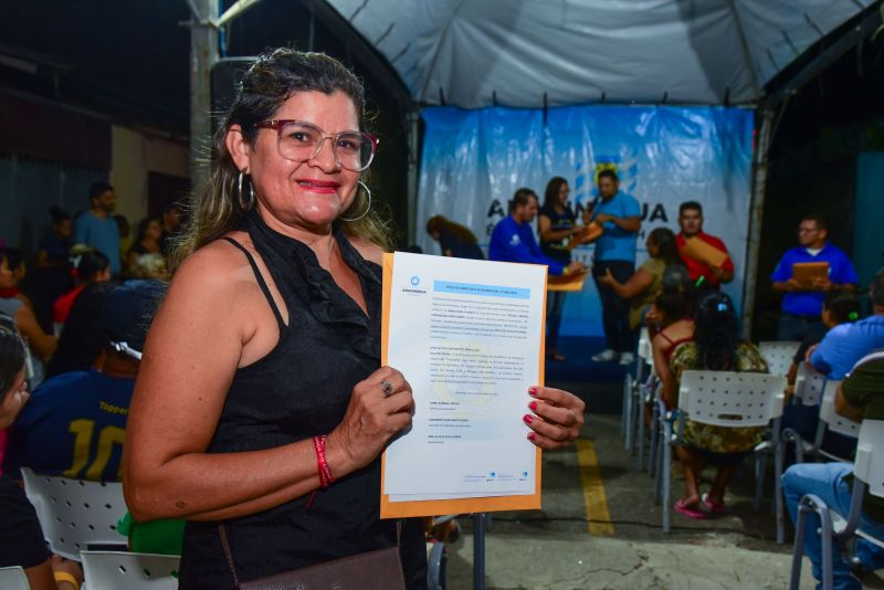 Entrega de 502 Títulos de Propriedade de Terra na Comunidade Santa Maria - Rua Jader Barbalho com rua Castanheira no Curuçambá