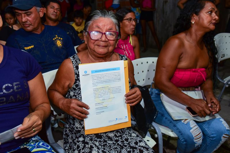 Entrega de 502 Títulos de Propriedade de Terra na Comunidade Santa Maria - Rua Jader Barbalho com rua Castanheira no Curuçambá