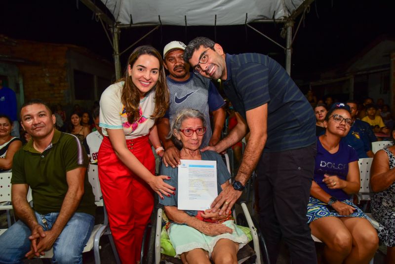 Entrega de 502 Títulos de Propriedade de Terra na Comunidade Santa Maria - Rua Jader Barbalho com rua Castanheira no Curuçambá