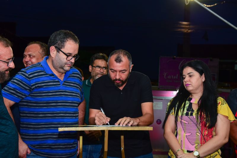 Assinatura de Ordem de Serviço da Praça Jader Barbalho na rua Tapajós no Jaderlândia