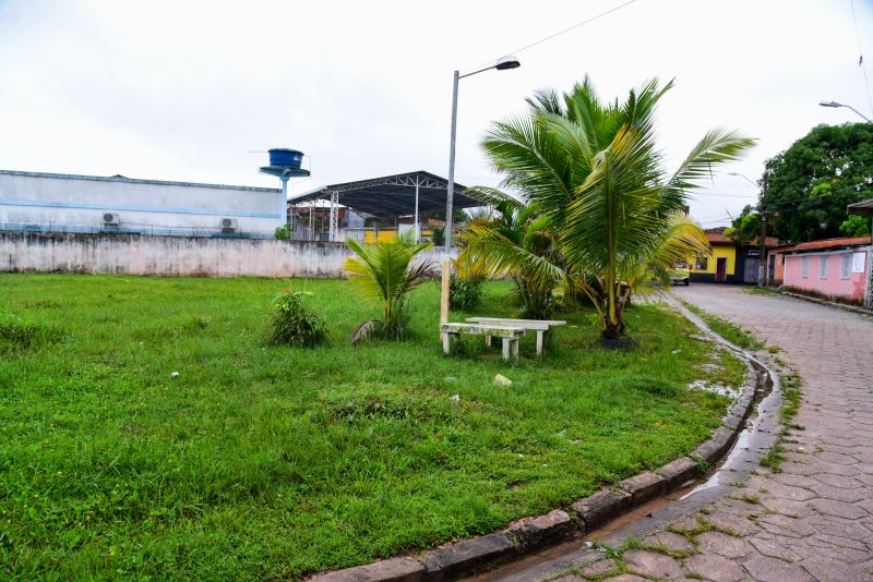 Assinatura de Ordem de Serviço da Praça Jader Barbalho na rua Tapajós no Jaderlândia