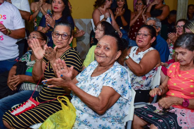 Entrega de 382 Títulos de Propriedade na Comunidade Novo Horizonte no bairro Centro