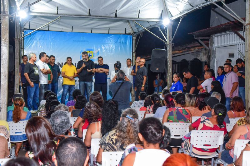 Entrega de 382 Títulos de Propriedade na Comunidade Novo Horizonte no bairro Centro