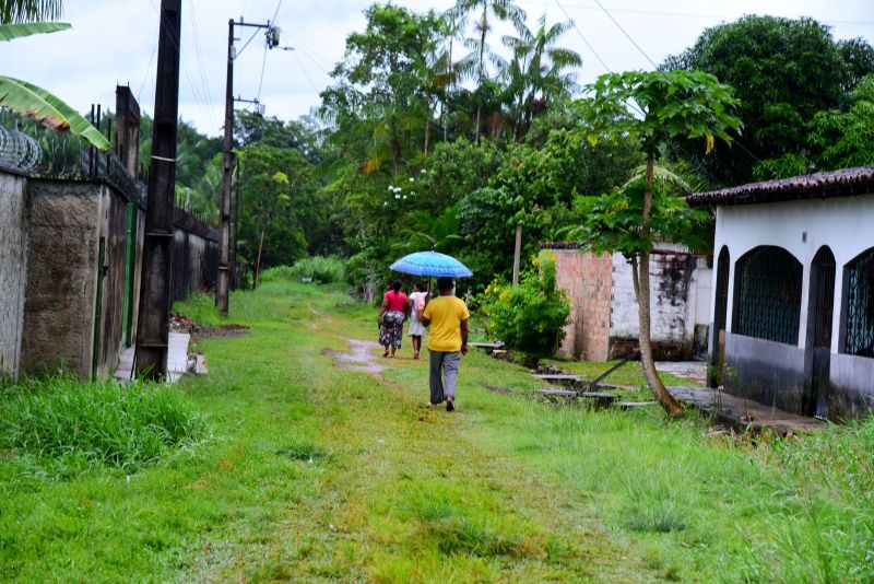 Assinatura de Ordem de Serviço para Obras de Drenagem e Pavimentação Asfáltica na Comunidade do Vasquinho no bairro co Curuçambá