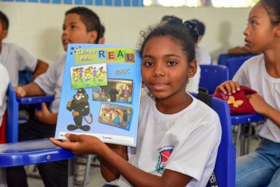 galeria: Entrega aos alunos do 6º ao 9º ano de material didático do Proerd, EMEF Pe Pietro Gerosa no Aurá